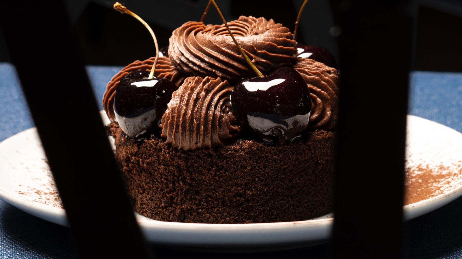 Pruning Techniques for Fruit-Bearing Trees